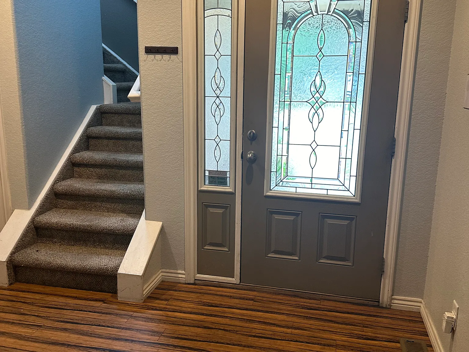 3 bed, 2200 sqft, $3,600 — Photo 3