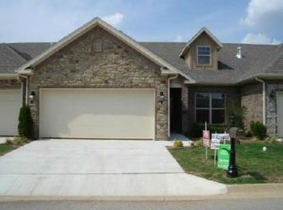 6653 W Valley View Rd, Rogers, AR 72758