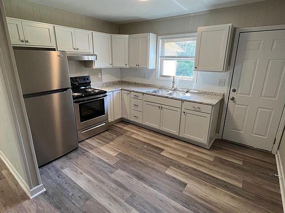 4th image of 246 McDaniel St