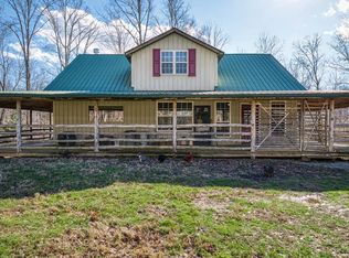 2625 New Hope Rd, Celina, TN 38551