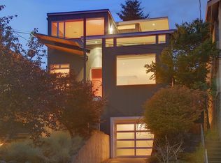 2412 N 38th St, Seattle, WA 98103