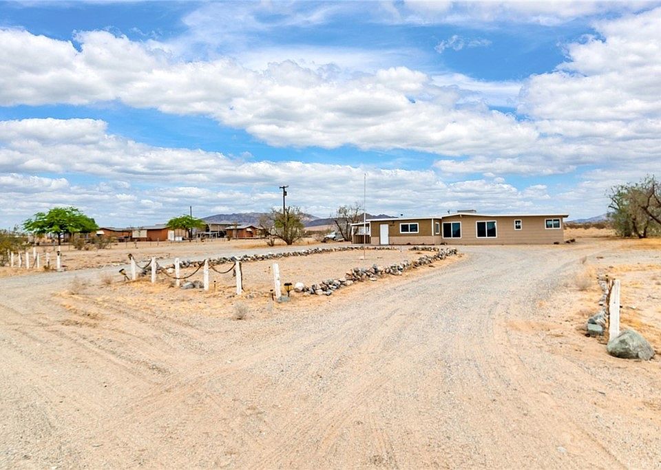 8677529 Palms Hwy, Twentynine Palms, CA 92277 Zillow