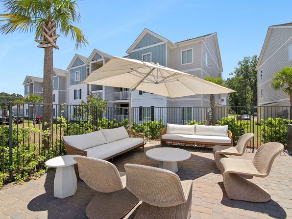 50 Newport Blvd #9306