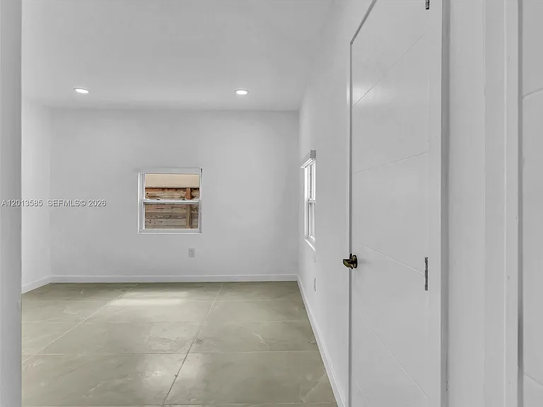 107 Central Ave — Photo 20