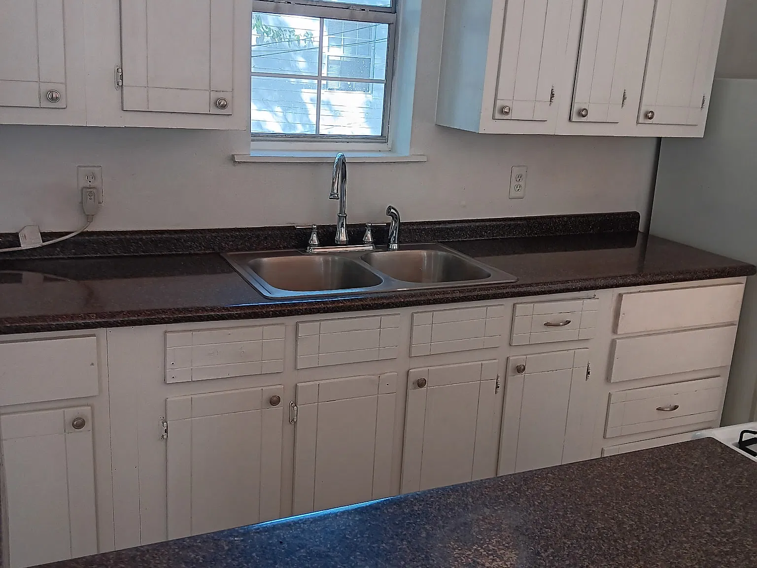 202 Washington St — Photo 2