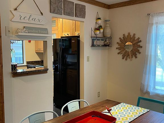 View of entrance to kitchen from dining room