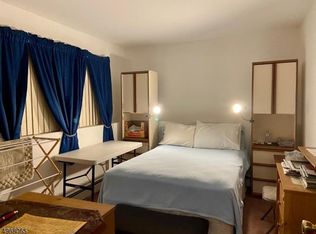 29 Friar Way, Wayne, NJ 07470