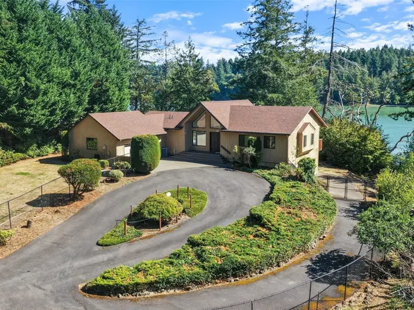 7922 Ellison Lp NW, Olympia, WA 98502