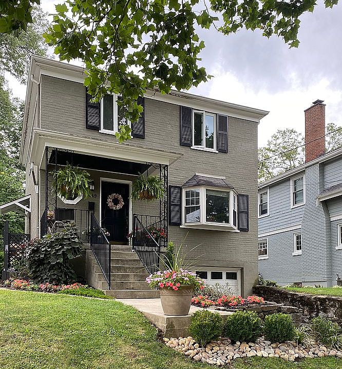 1st image of 3449 Ault View Ave
