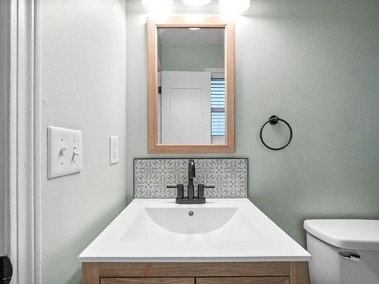 514 Gainey Dr — Photo 15