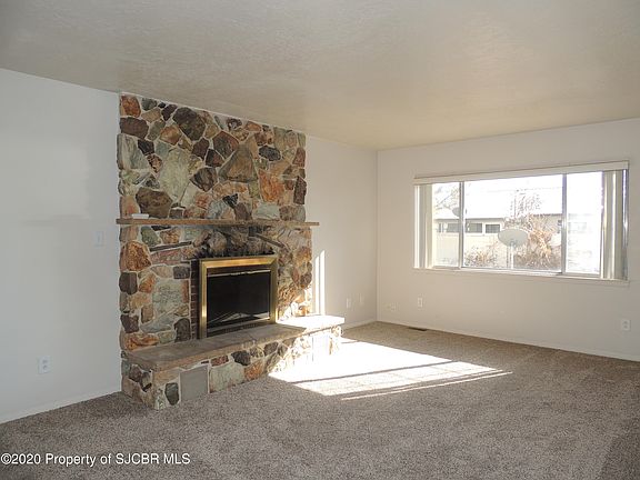 4th image of 2905 La Palma Pl