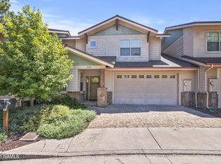 1406 E Sundrop Ln, Flagstaff, AZ 86001