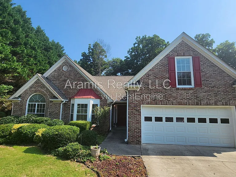 3241 Cranberry Ln — Photo 1