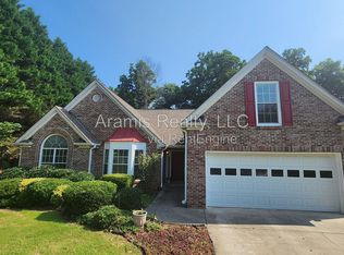 3241 Cranberry Ln, Buford, GA 30519