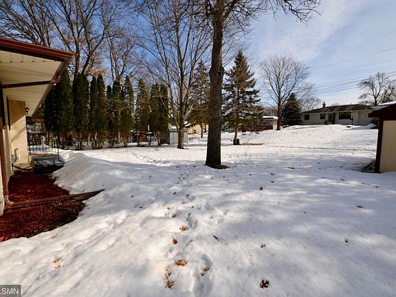 3rd image of 426 Centennial Dr