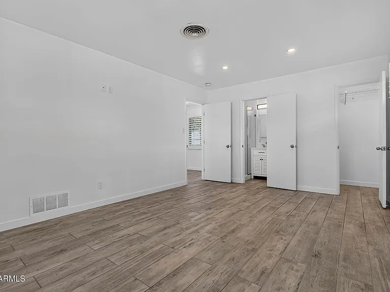 3517 E Montecito Ave #A — Photo 31
