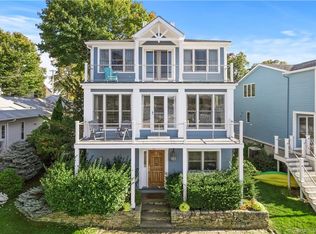 22 River Rd, Branford, CT 06405