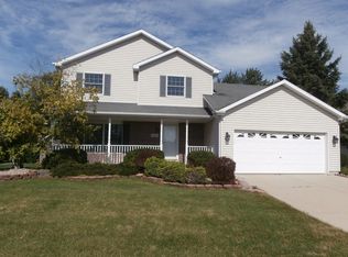 25022 S Cashel Bay Rd, Manhattan, IL 60442