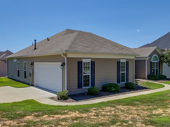 4th image of 3982 Langtree Dr