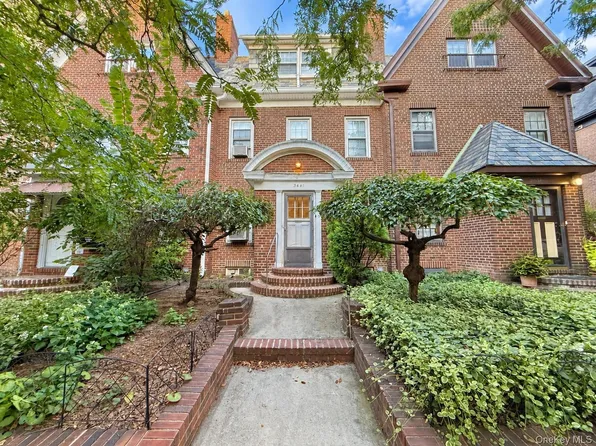 34-41 74th Street, Jackson Heights, NY 11372