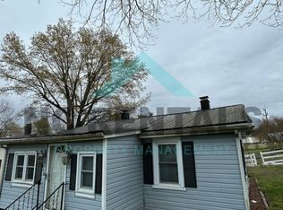 715 3rd Ave, Reidsville, NC 27320