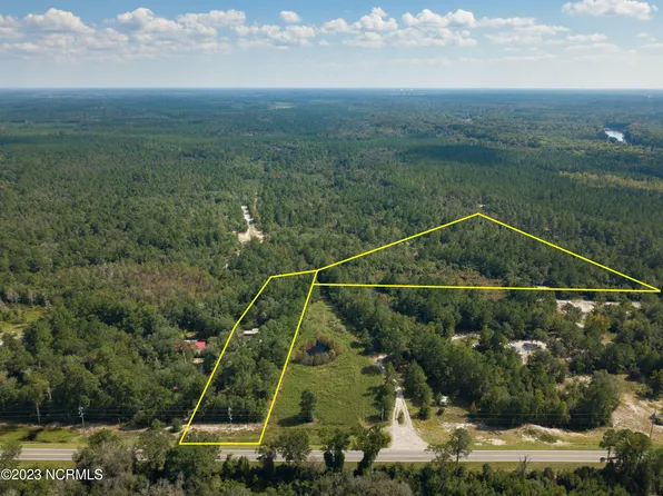 1622 Nc 11 Highway, Kelly, NC 28448