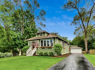 119 Waverly Rd, Barrington, IL 60010