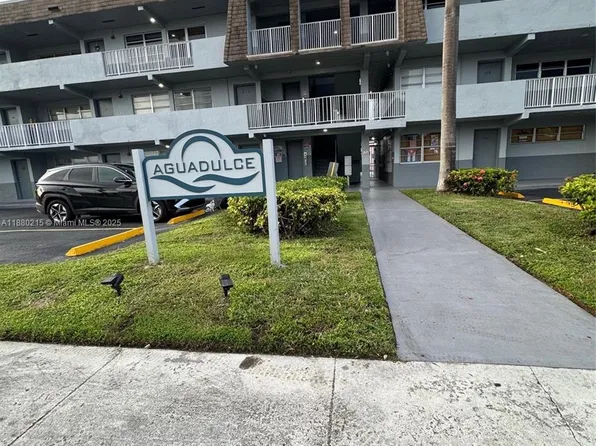 11195 SW 1st St APT 314, Sweetwater, FL 33174