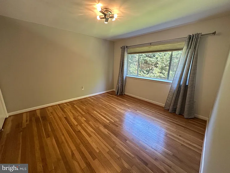 5003 Sentinel Dr #22 — Photo 9