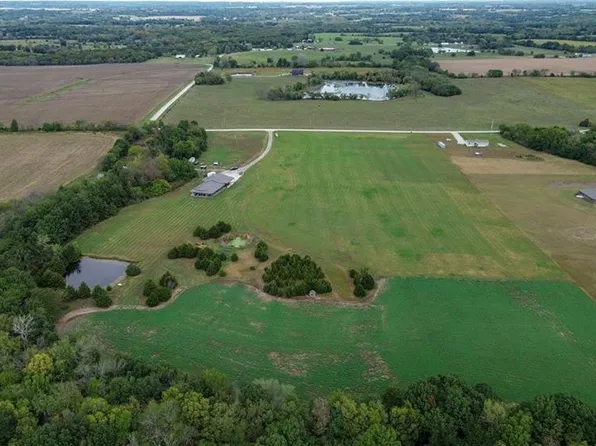 114 SW 1451st Rd, Holden, MO 64040