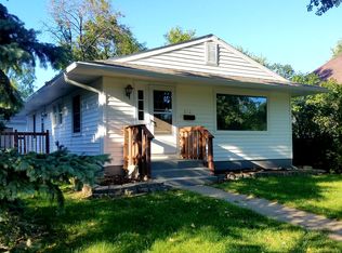 610 NW 3rd St, Madison, SD 57042