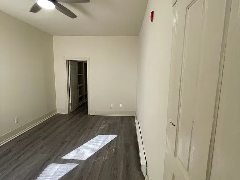 5122 Arch St — Photo 12