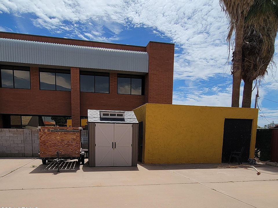 2nd image of 55 N HIBBERT --