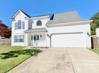 26 W Dressage Ct, Hampton, VA 23666