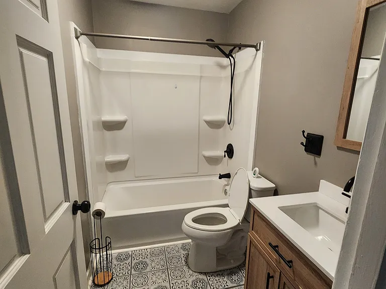 107 Lee Village Dr — Photo 6