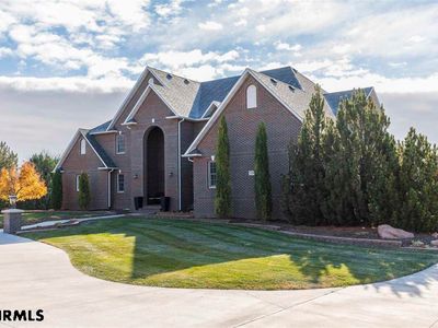 124 E 37th St, Scottsbluff, NE, 69361