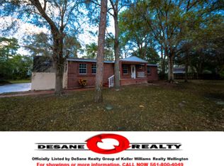 16087 E Cornwall Dr, Loxahatchee, FL 33470