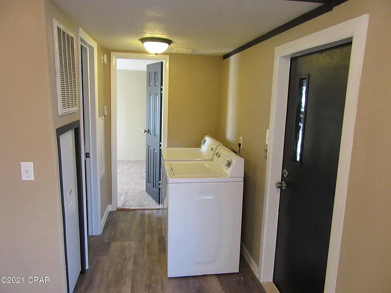 4512 Carla Ln #W — Photo 7