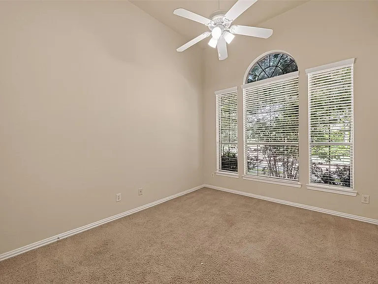 23103 Sandsage Ln — Photo 29