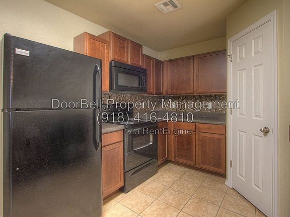 5th image of 5801 N 34th St