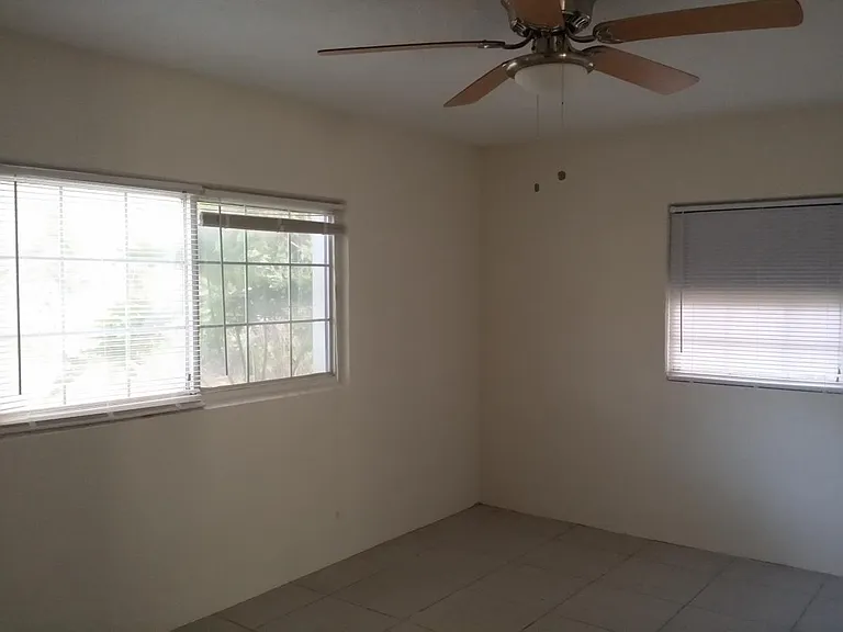 1120 Northshore Dr #1 — Photo 17
