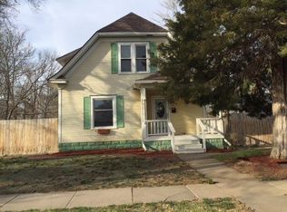209 E 16th St, Hays, KS 67601