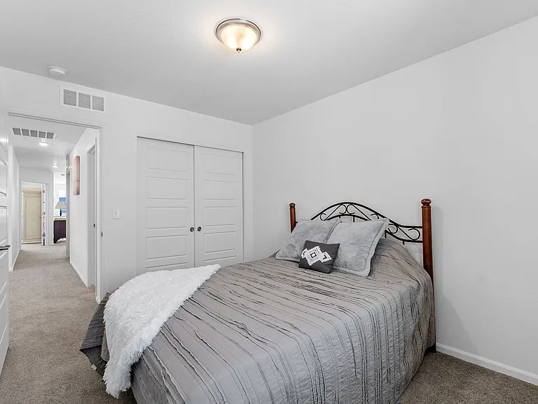 17943 E 103rd Ave — Photo 41
