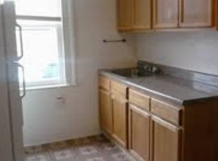 164 Washington St APT 1E, New Britain, CT 06051