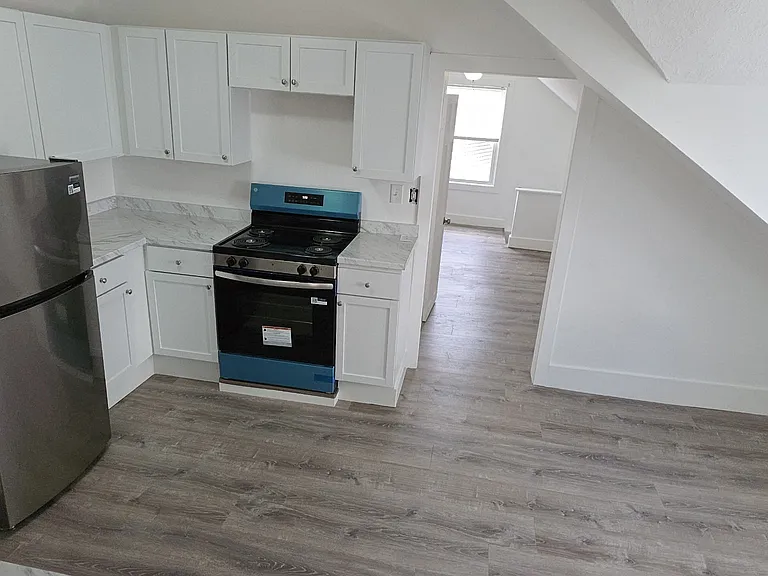 61 South St #2 — Photo 1