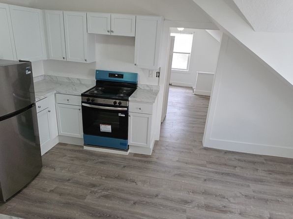 61 South St #2