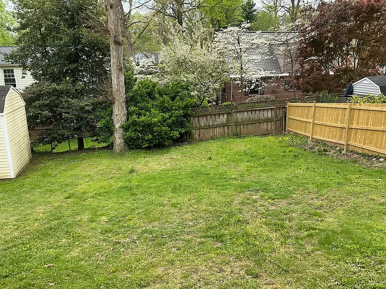 10623 S Dunmoor Dr — Photo 38