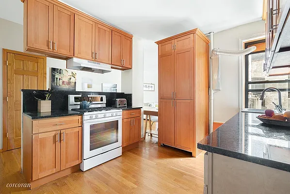 Sold by Corcoran | media 10