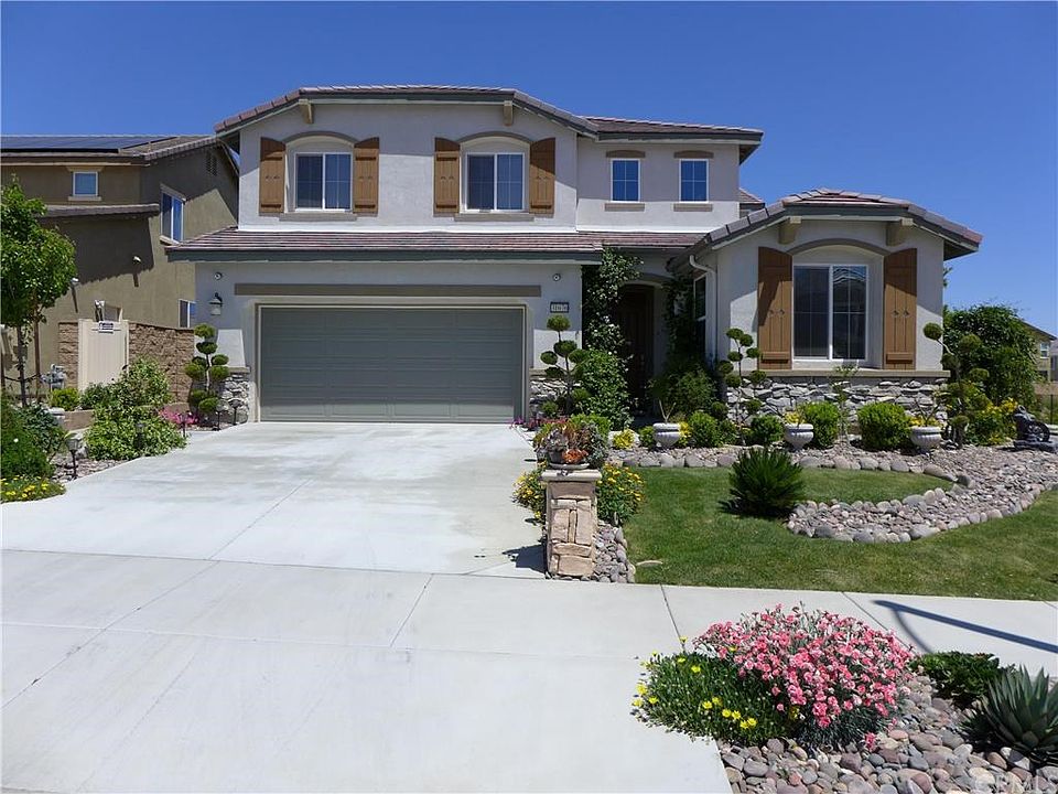 1st image of 31676 Desert Holly Pl