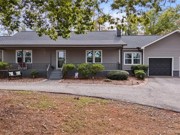 3494 Surratt Rd, Denton, NC 27239